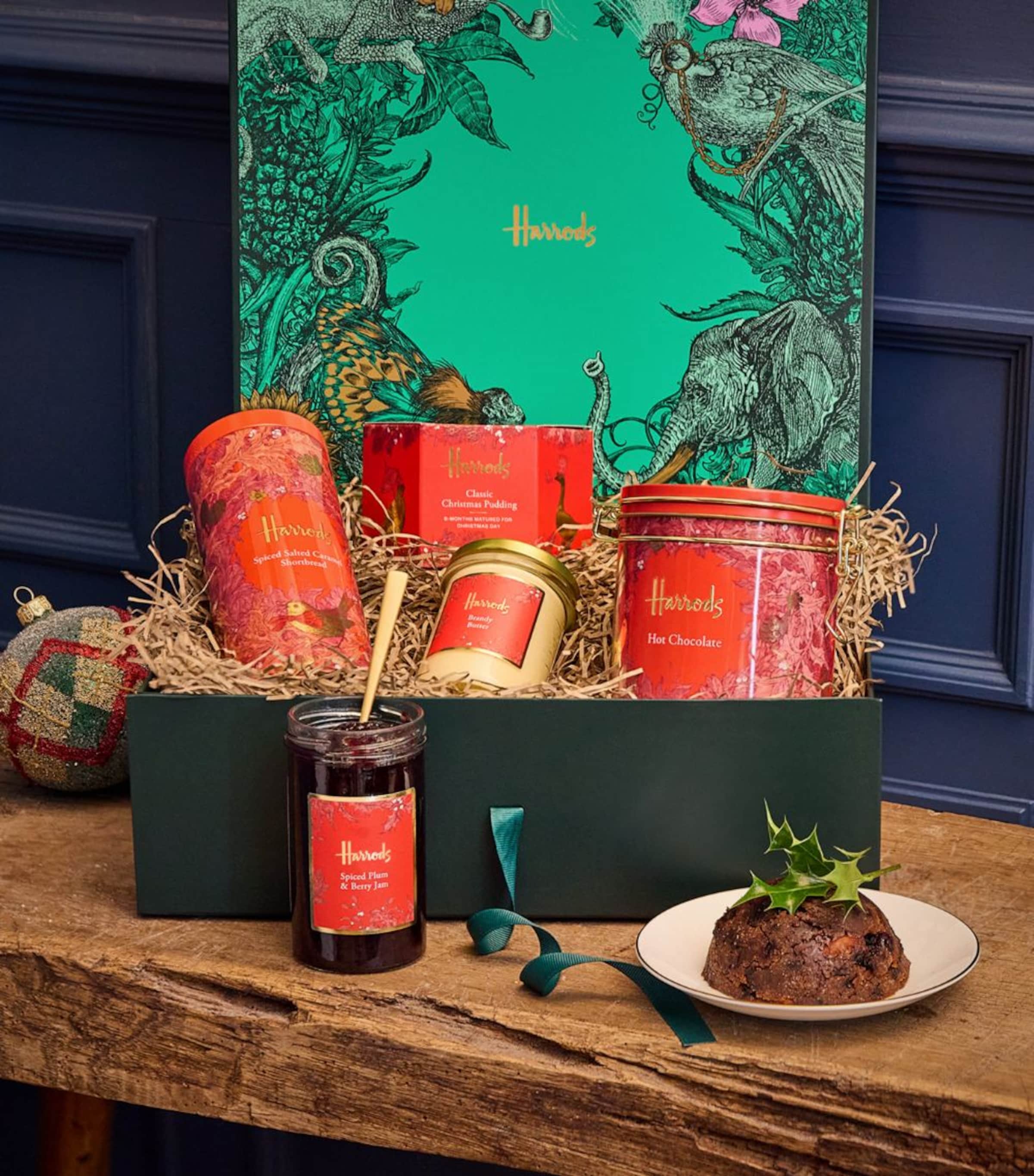 Harrods HRDS CHRISTMAS CHRISTMAS GIFT BOX DR