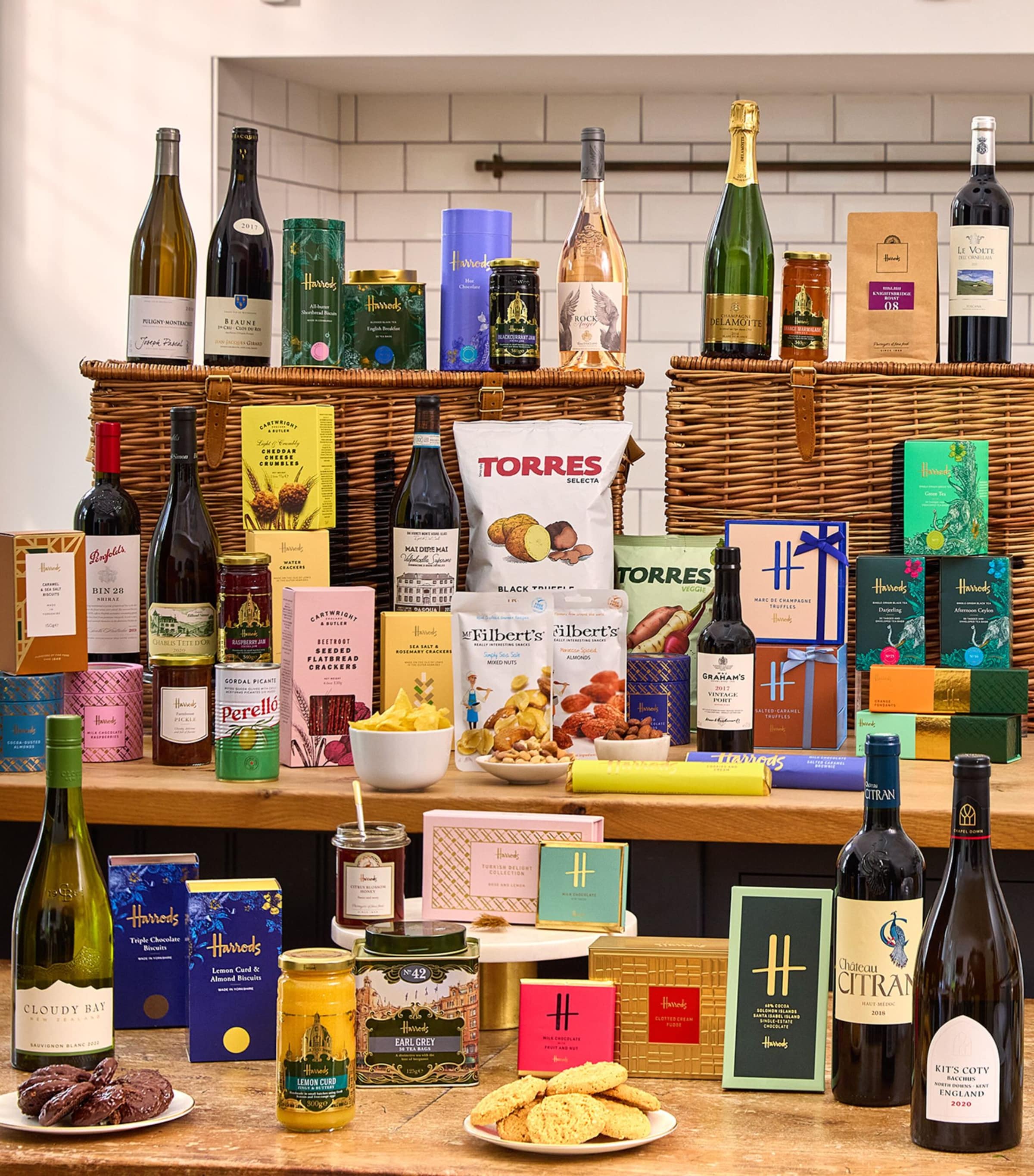 Harrods HRDS X BANQUET HAMPER