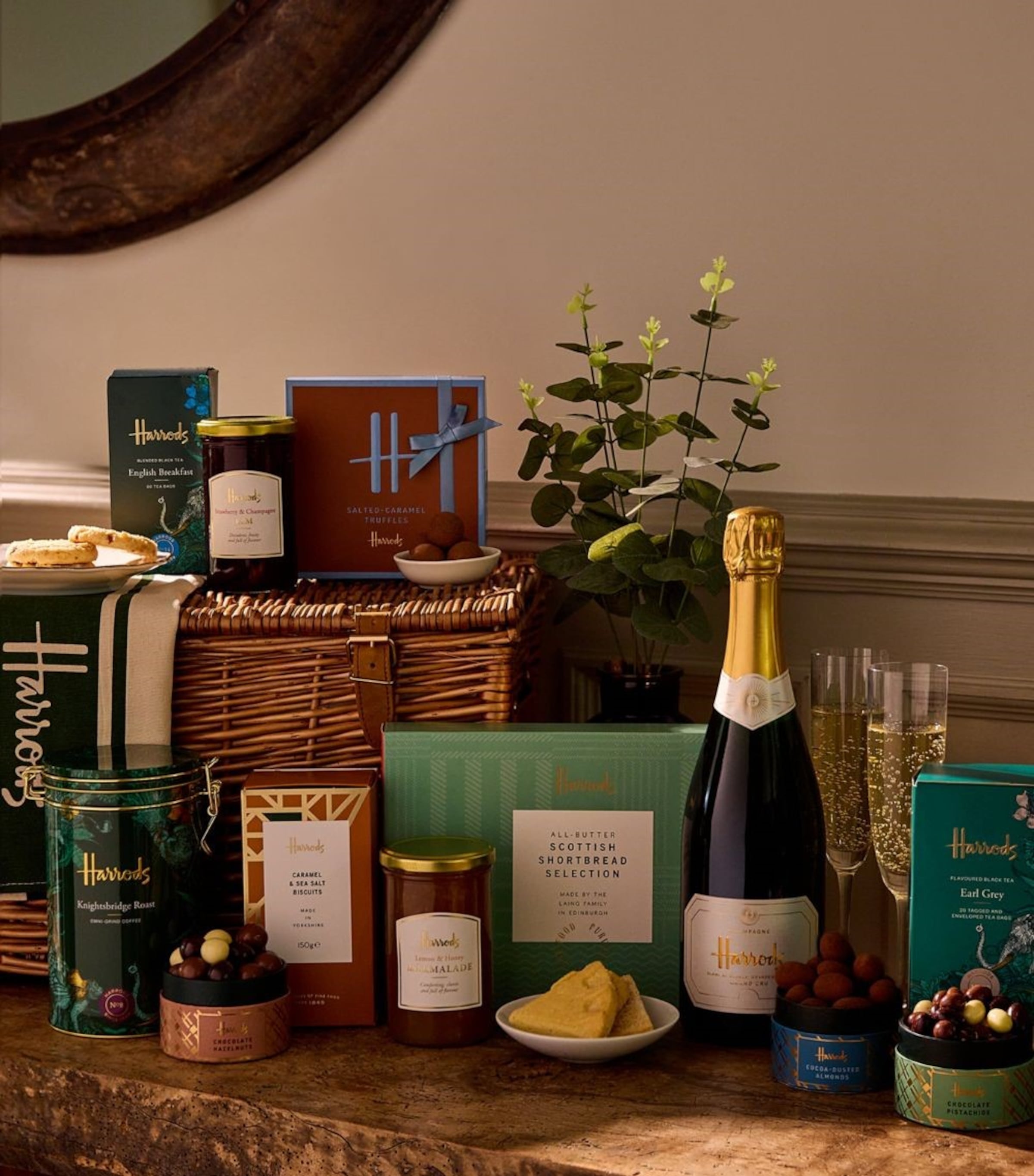 Harrods HRDS X HOUSEWARMING HMP DR