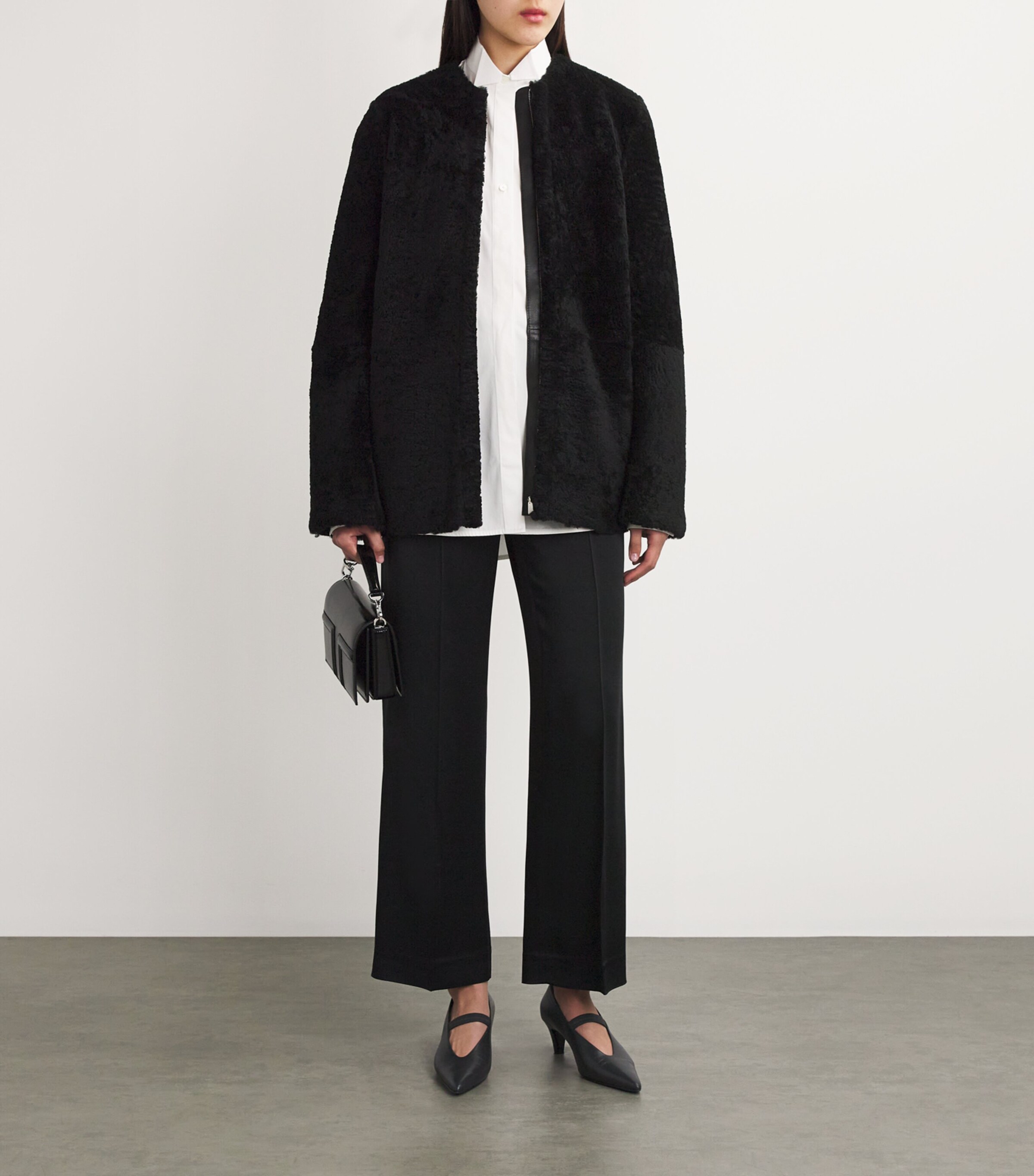 Totême Shearling Teddy Jacket Black Image 2