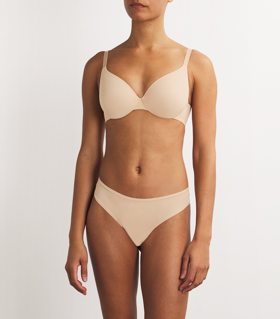 Skims Smoothing Intimates Full Coverage Bra Clay Image 2